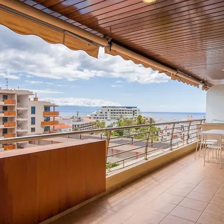 Spacious Terrace I Two Bedrooms I Swimming Pool In The Puerto de Santiago (Tenerife)