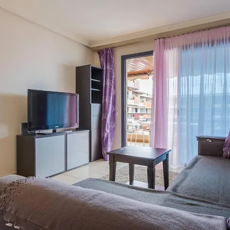 Spacious Terrace I Two Bedrooms I Swimming Pool In The Apartmán *